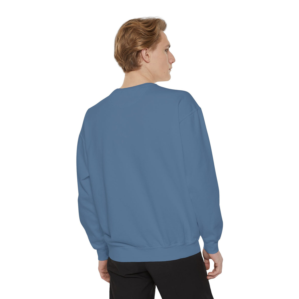 AMOUR crewneck sweater